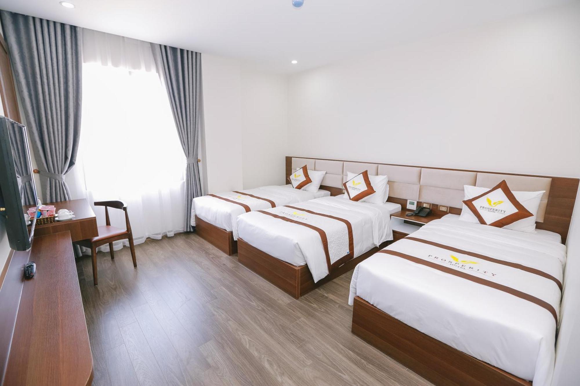 Prosperity Boutique Halong Hotel & Restaurent Ха Лонг Екстериор снимка