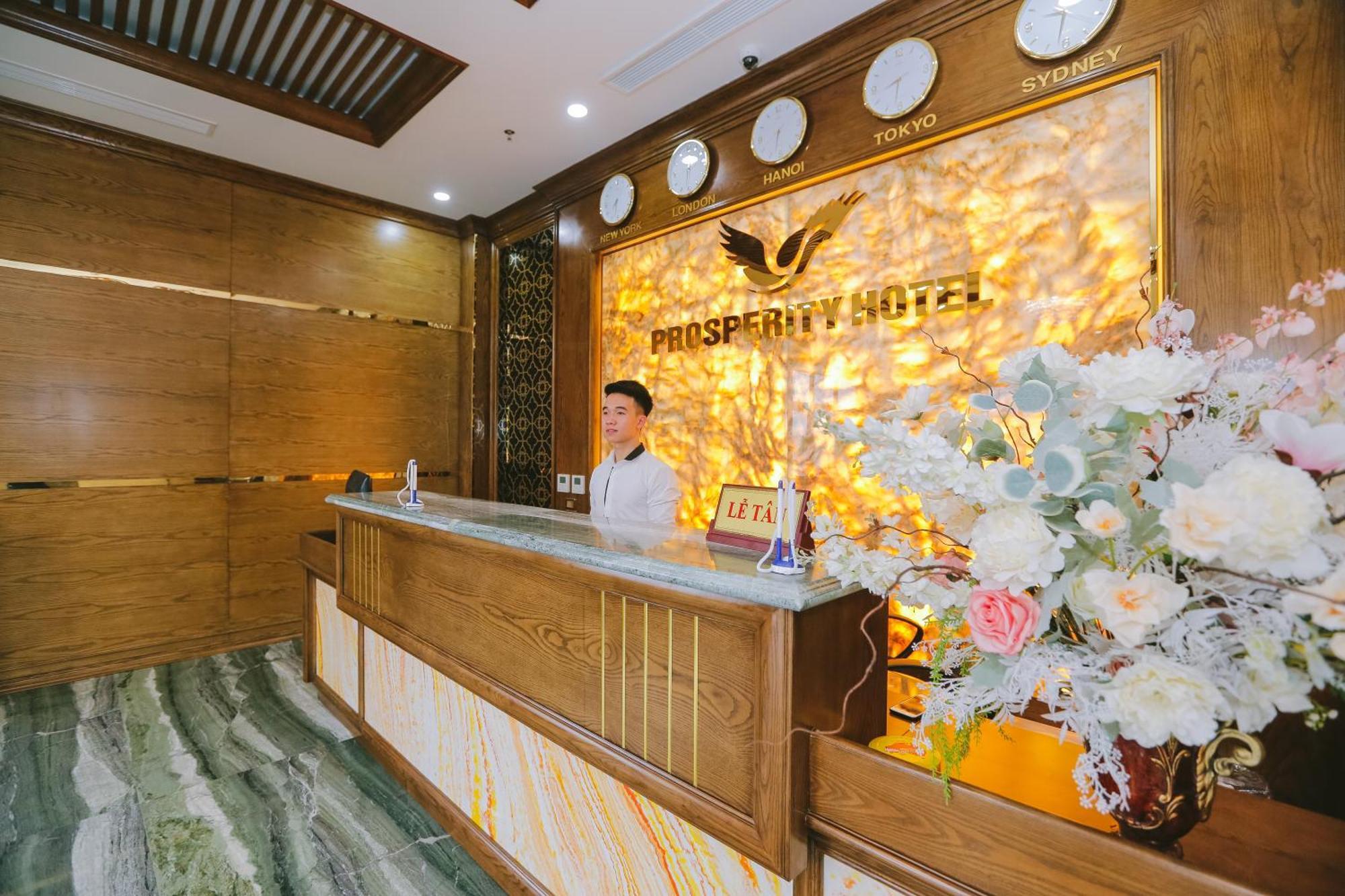 Prosperity Boutique Halong Hotel & Restaurent Ха Лонг Екстериор снимка
